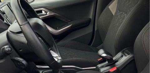 Peugeot 2008 2014