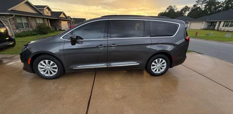 Chrysler Pacifica 2017