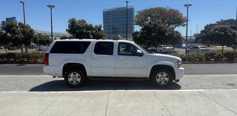 Chevrolet Suburban 2013