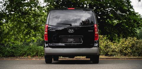 Hyundai i800 2016