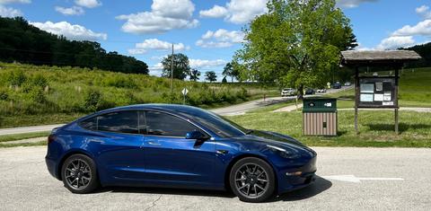 Tesla Model 3 2022