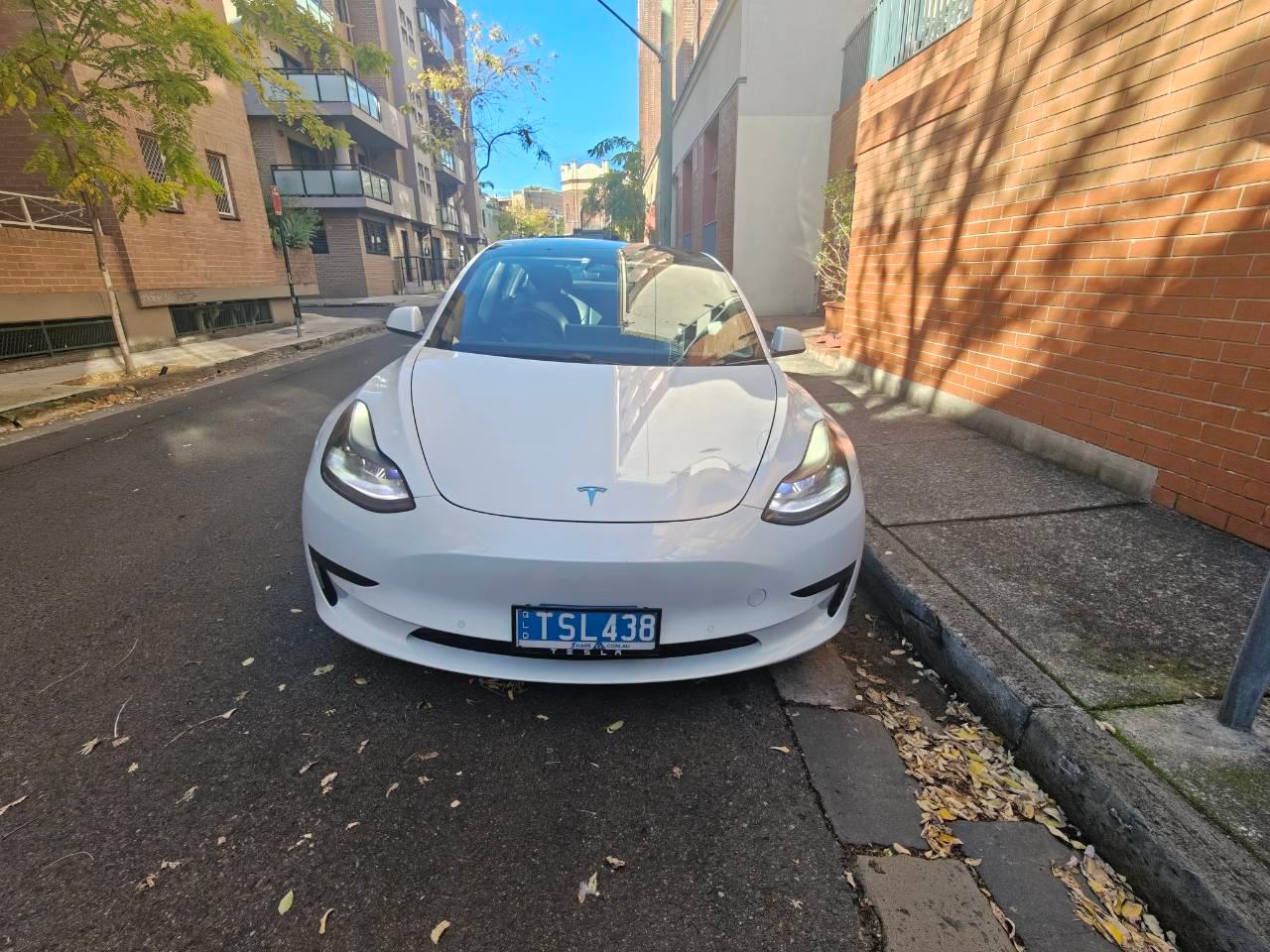 Tesla MODEL 3 2022 in Chippendale