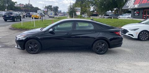 Hyundai Elantra 2021