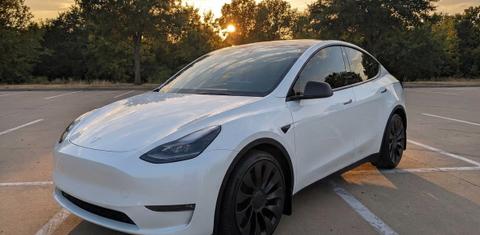 Tesla Model Y 2022