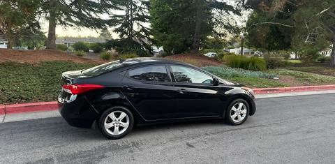 Hyundai Elantra 2013