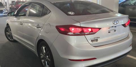 Hyundai Elantra 2018