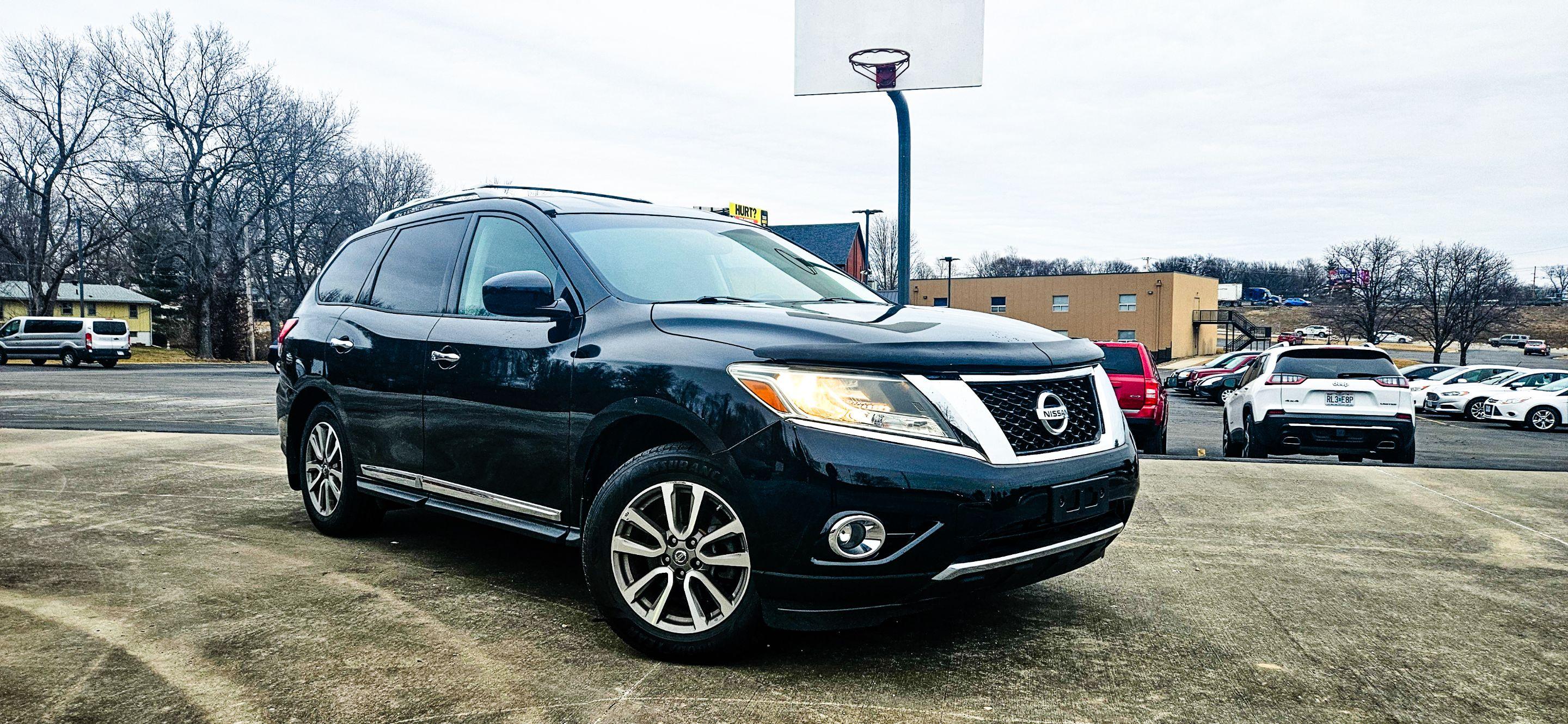 Nissan Pathfinder 2014 rental in Pleasant Valley, MO by Sampson C. | Turo
