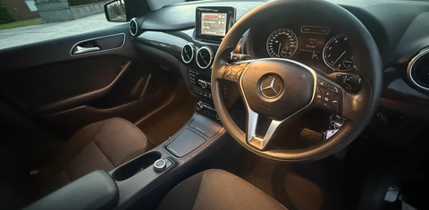 Mercedes-Benz B-CLASS 2013