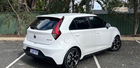 MG MG3 AUTO 2022