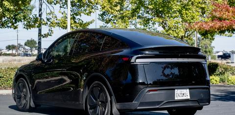 Tesla Model Y 2026