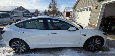 Tesla Model 3 2025