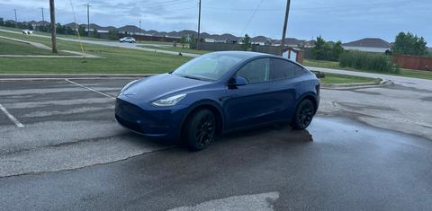 Tesla Model Y 2021