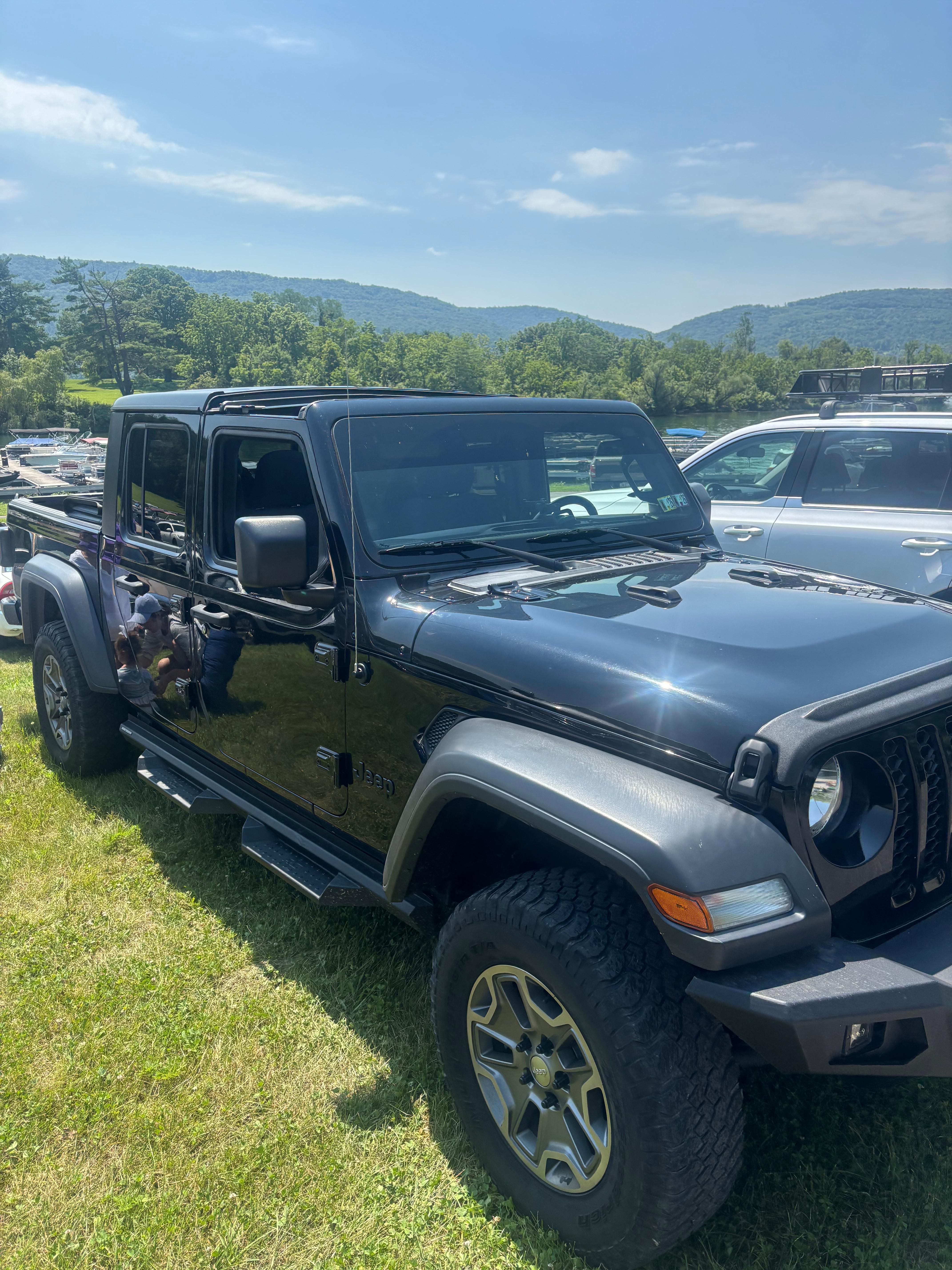 Jeep Gladiator 2020 in State College, PA