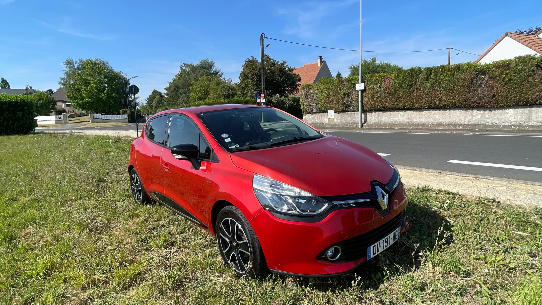 Renault CLIO IV 2015 in Tours