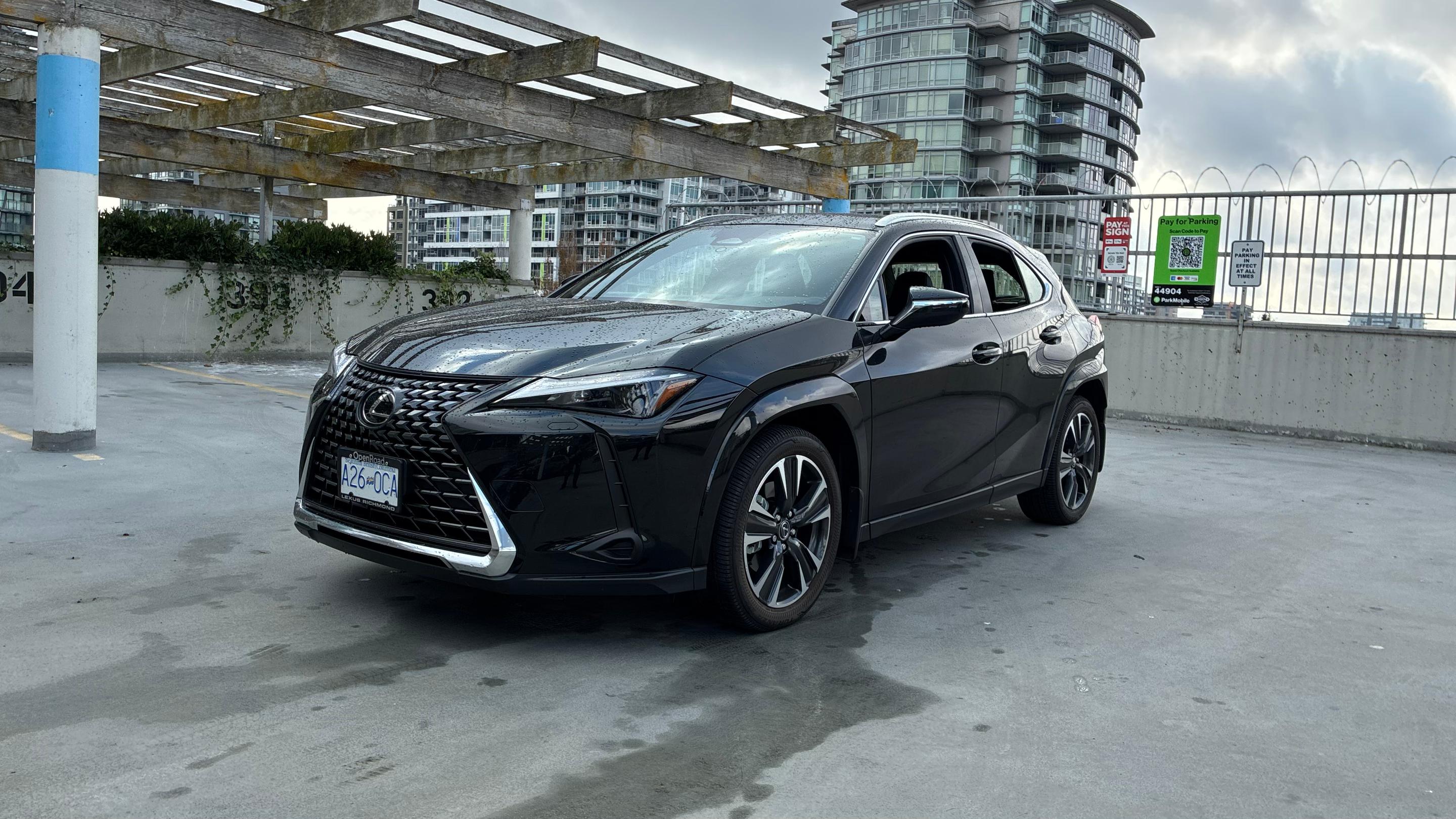 Lexus UX 2025 in Richmond, BC