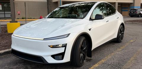 Tesla Model Y 2026