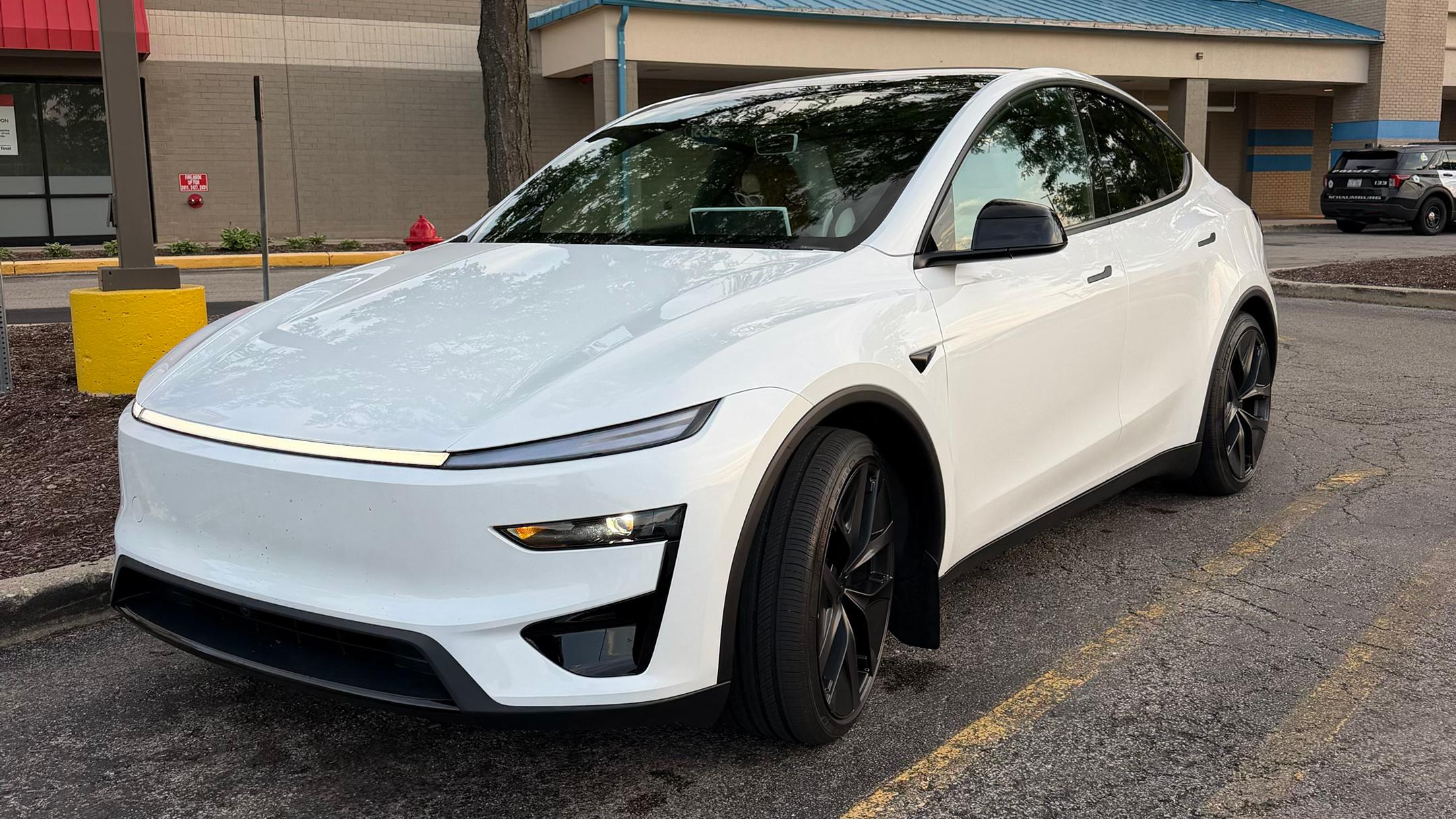 Tesla Model Y 2026 in 