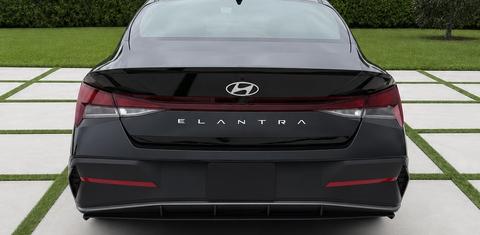 Hyundai Elantra 2026