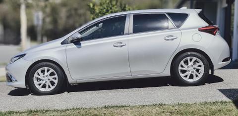 Toyota COROLLA 2018