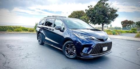 Toyota Sienna 2024
