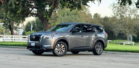Nissan Pathfinder 2024