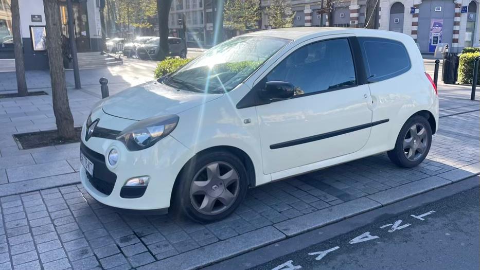 Renault TWINGO II 2014 à Valenciennes
