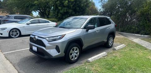 Toyota RAV4 2024