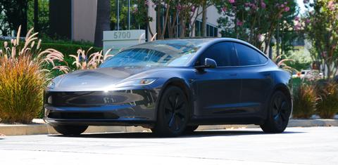 Tesla Model 3 2024