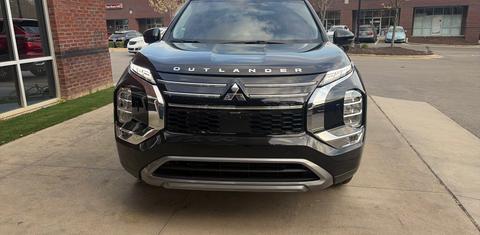 Mitsubishi Outlander 2025