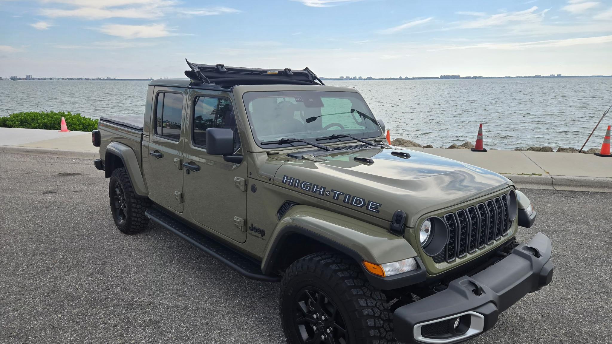 Jeep Gladiator 2025 in 