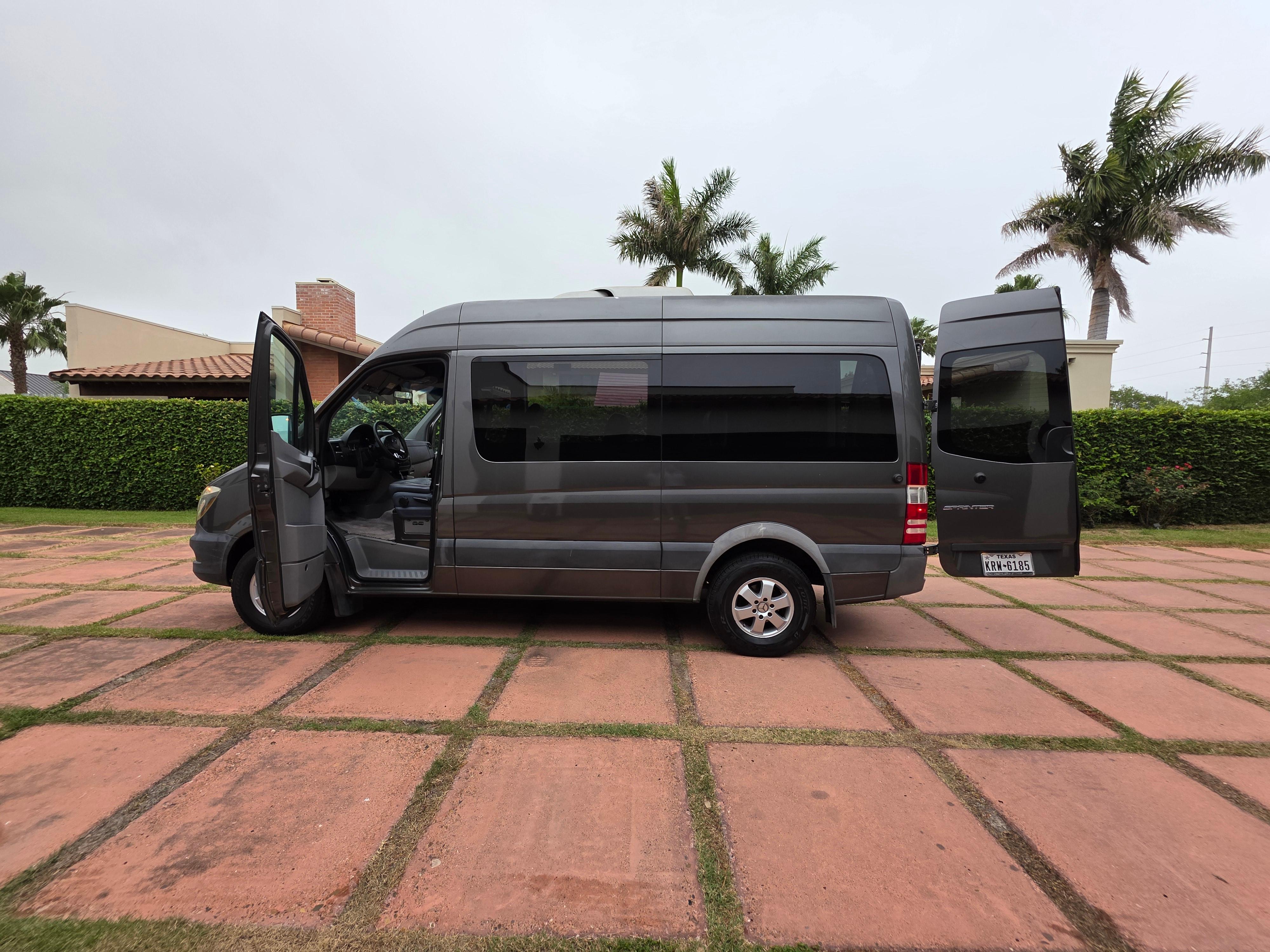 Mercedes-Benz Sprinter 2017 in McAllen, TX