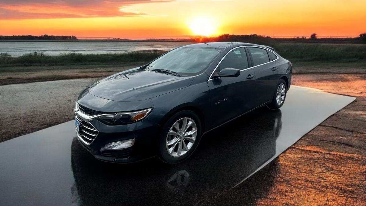 Chevrolet Malibu 2019 in Joliet, IL