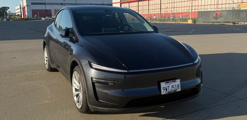 Tesla Model Y 2026