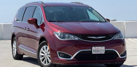Chrysler Pacifica 2018