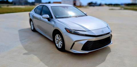 Toyota Camry Hybrid 2025