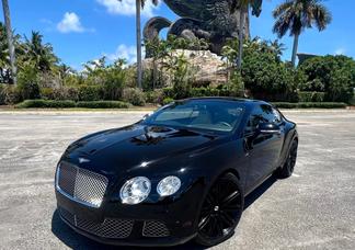 Bentley Continental GT car