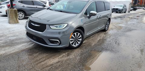 Chrysler Pacifica 2022