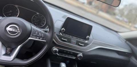 Nissan Altima 2025