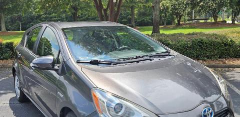 Toyota Prius c 2015