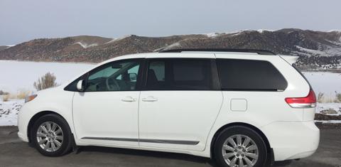 Toyota Sienna 2012