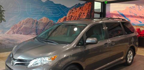 Toyota Sienna 2020