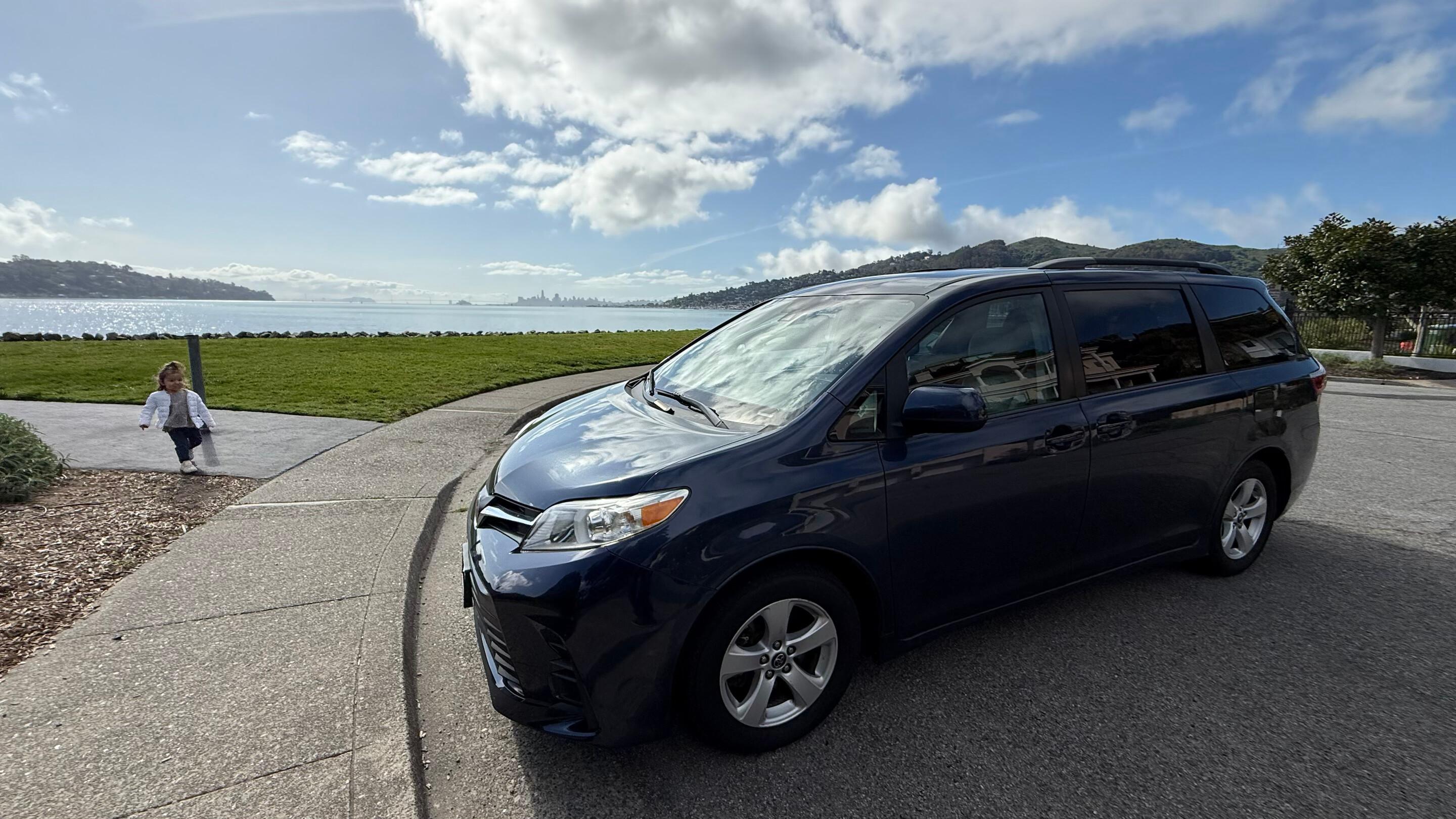Toyota Sienna 2018 in Mill Valley, CA