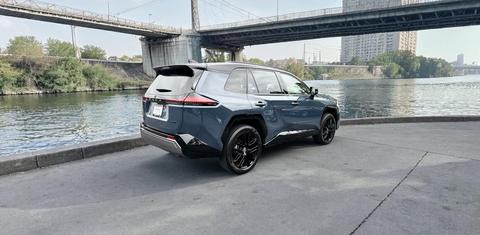 Toyota RAV4 Hybrid 2026
