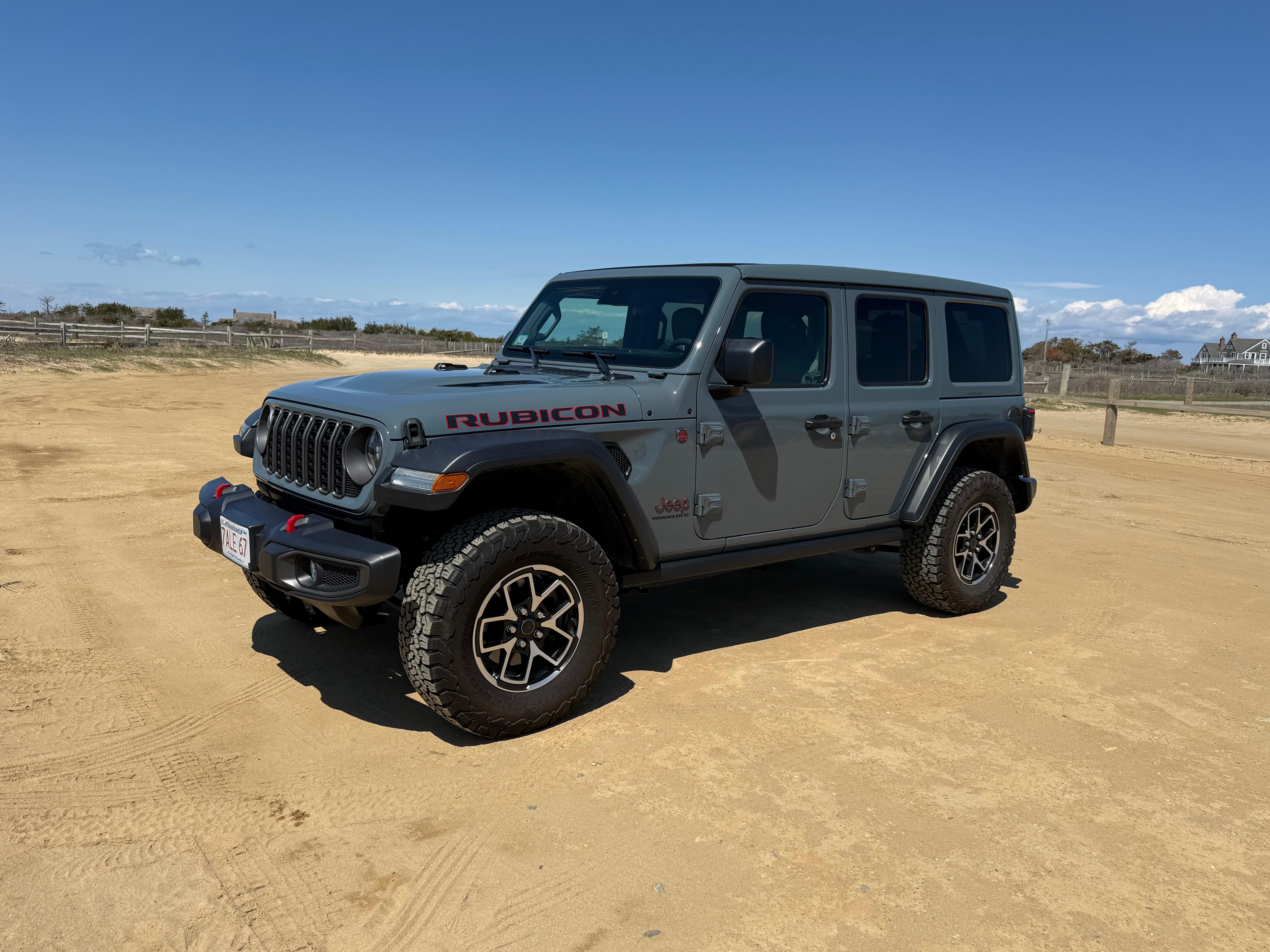 Jeep Wrangler 2024 in Nantucket, MA
