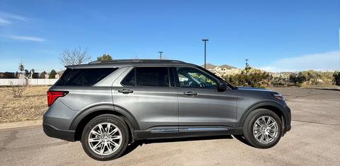 Ford Explorer 2025