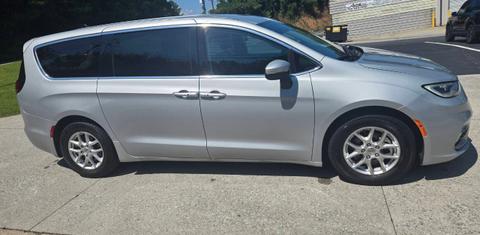 Chrysler Pacifica 2023