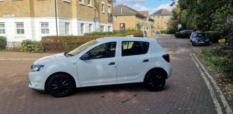 Dacia Sandero 2015