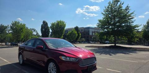 Ford Fusion Hybrid 2015