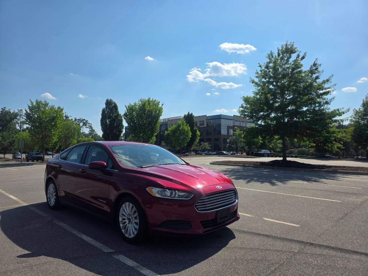 Ford Fusion Hybrid 2015 in Raleigh, NC