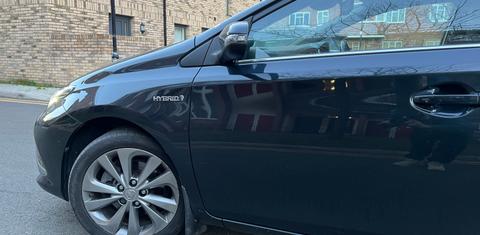 Toyota Auris 2016